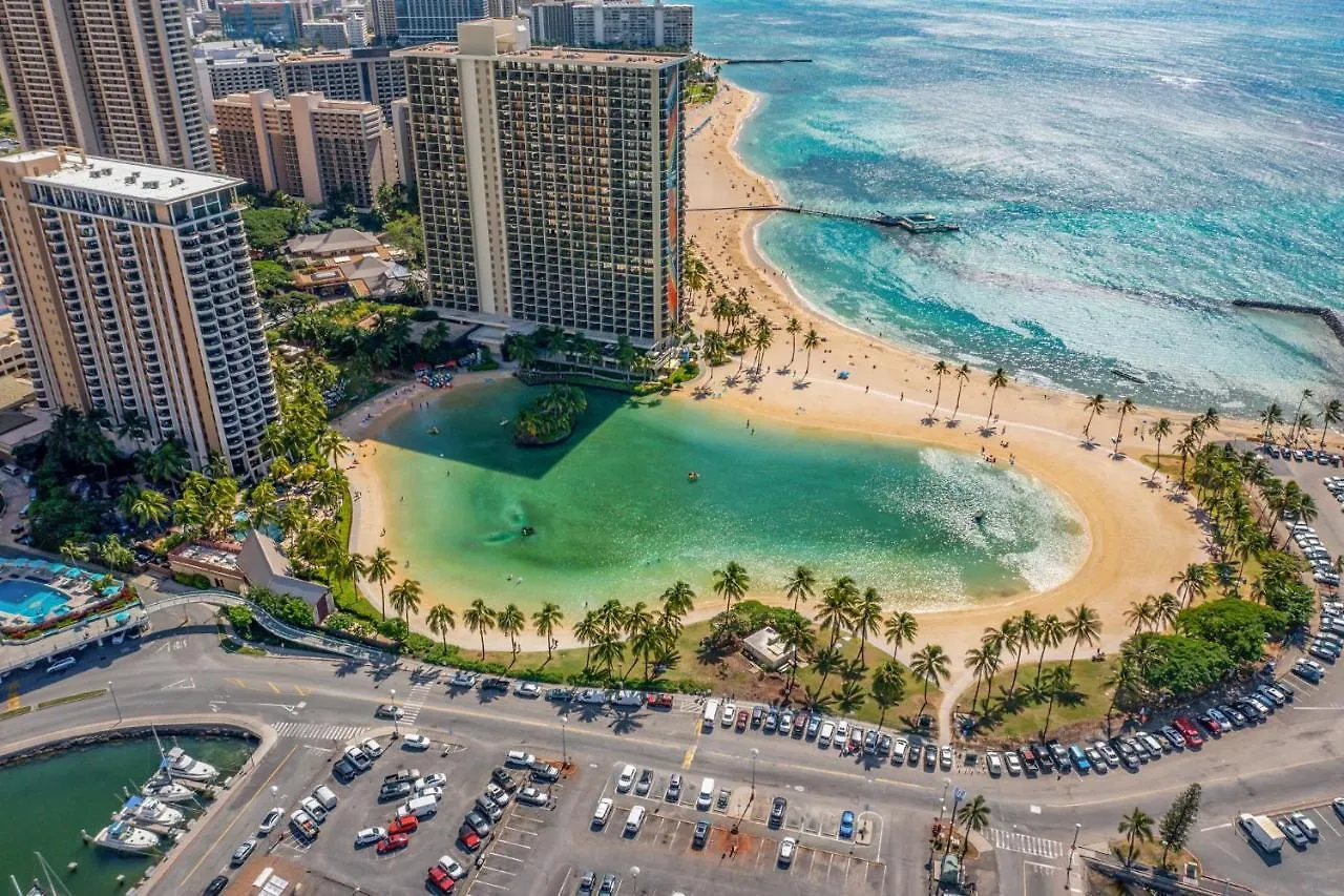 *Remodeled Oceanfront In Waikiki - Ilikai Marina Apartment Honolulu 0*,  United States