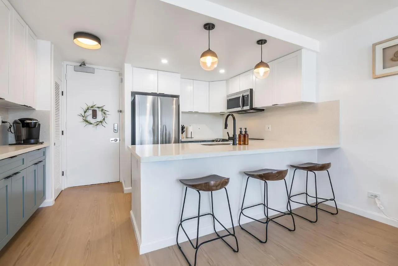 Apartament *Remodeled Oceanfront In Waikiki - Ilikai Marina Honolulu Stany Zjednoczone Ameryki