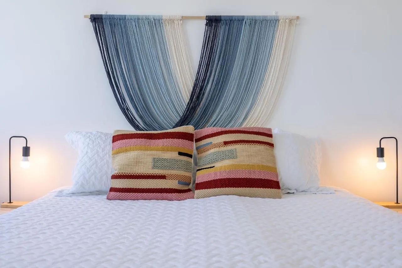 Apartament *Remodeled Oceanfront In Waikiki - Ilikai Marina Honolulu